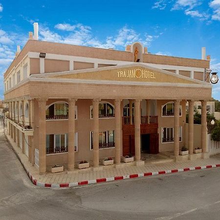 Trajan Hotel Timgad Exterior foto