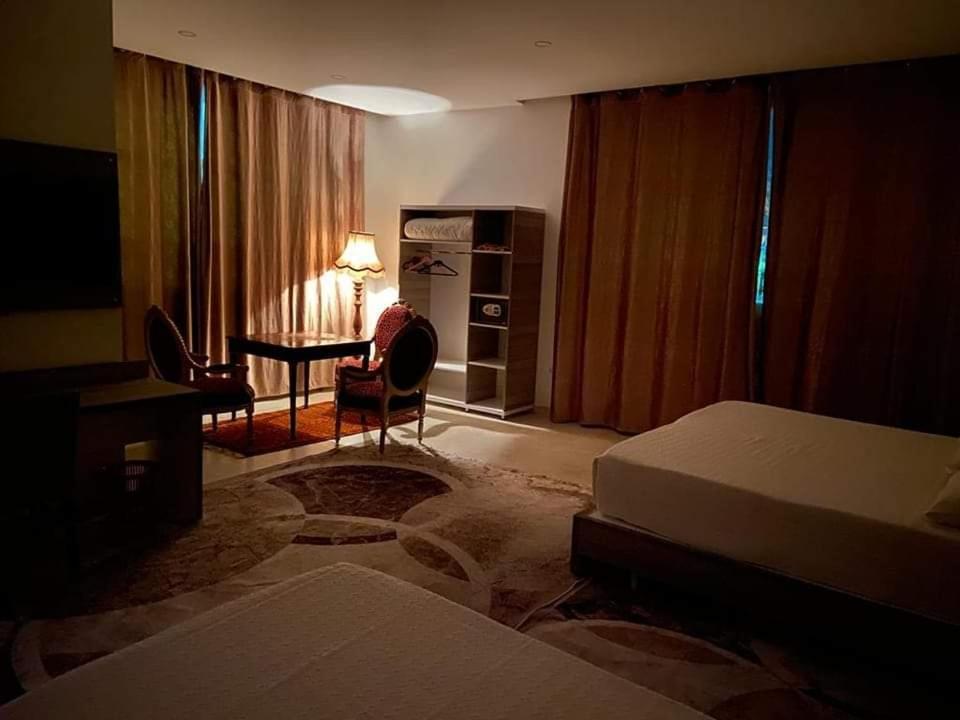 Trajan Hotel Timgad Exterior foto